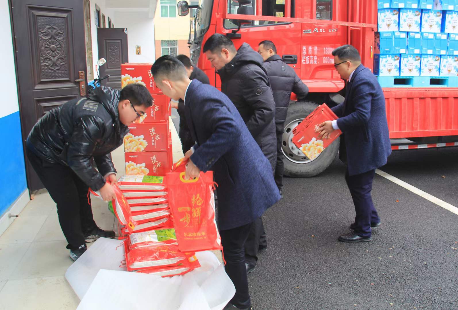 豪家公益丨心系困難群眾，豪家溫暖人心