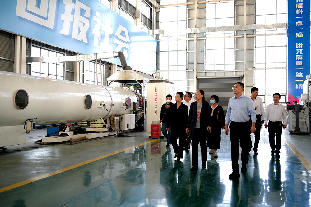 市政協(xié)常委、民革阜陽市委專職副主委鮑梅等一行蒞臨豪家集團(tuán)